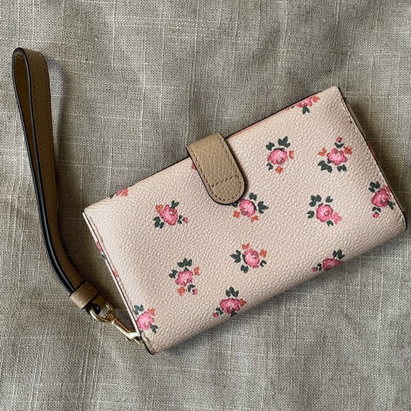 Coach Floral Wallet with Wrist Strap Pink and Beige - Picture 4 of 8